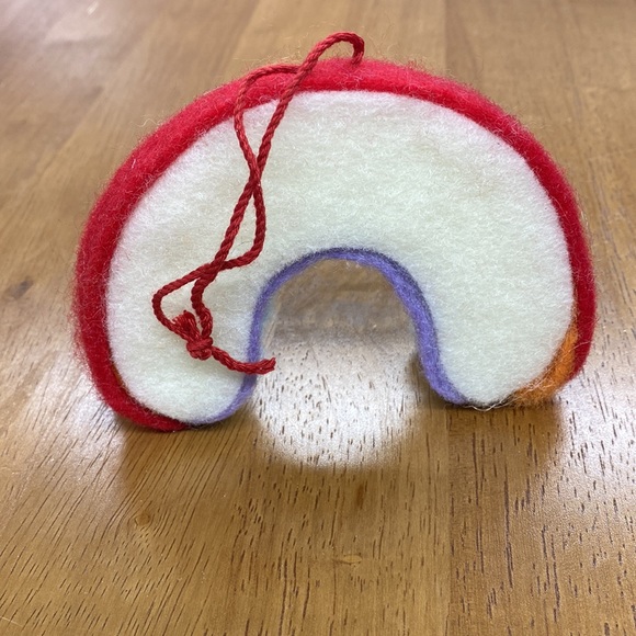 Rainbow ornament - Picture 3 of 3